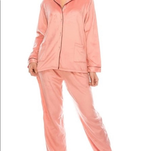 Micro fleece Pink 2 Piece Pajama, Pre-Gift wrapped - Picture 7 of 8